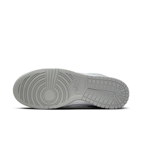 NIKE Dunk Low Retro Mens Sneakers